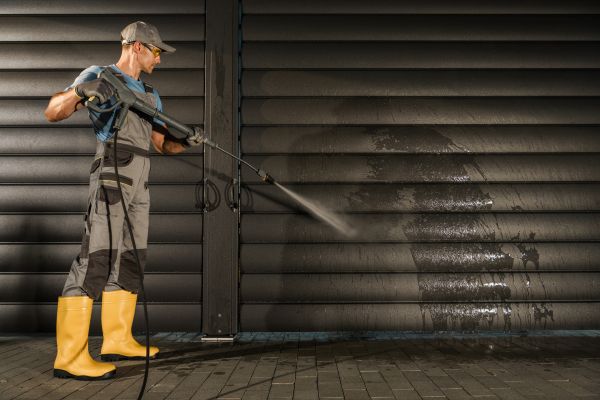 Cost of Garage Power Washing in Richmond