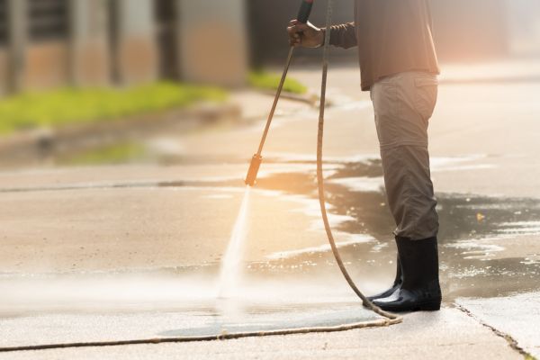 Residential Concrete Cleaning in Richmond