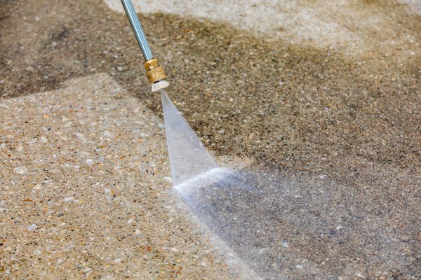 Cost of Driveway Pressure Cleaning in Richmond