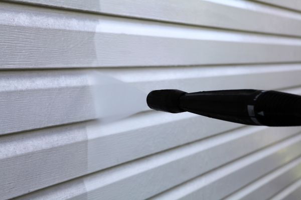Cost of Condo Siding Power Washing in Richmond