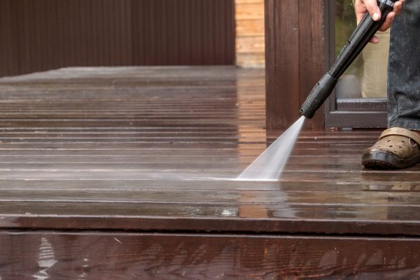 Balcony Pressure Washing in Richmond