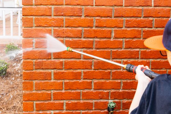Wall Pressure Washing in Richmond